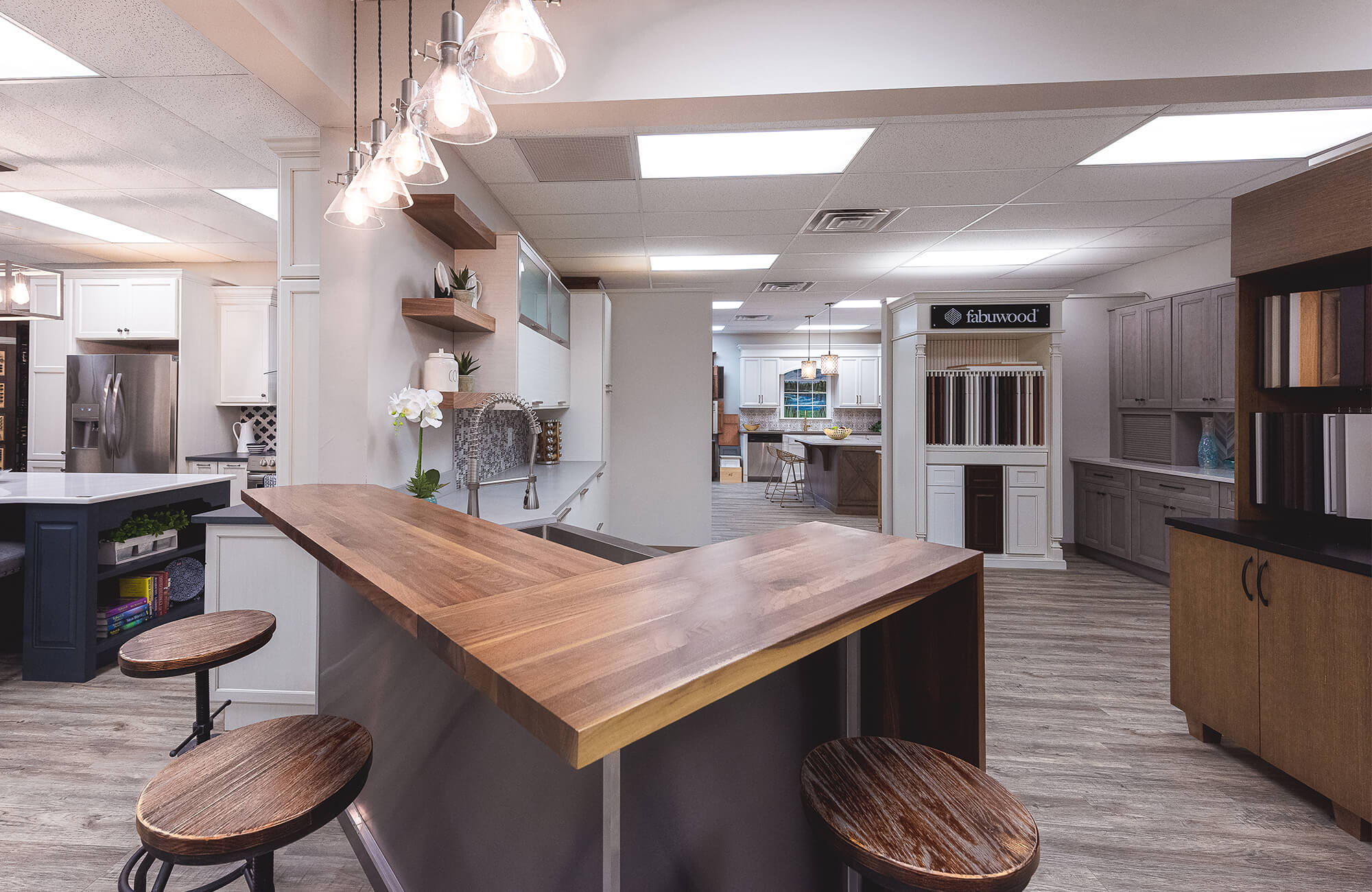 Corner wooden table in showroom kitchen